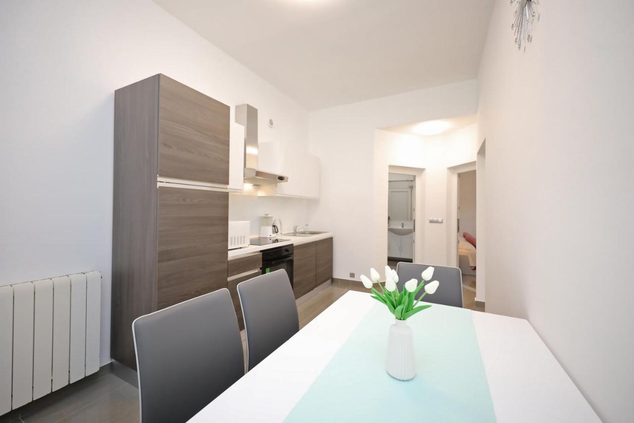 Apartmani Rudi Vir Ngoại thất bức ảnh